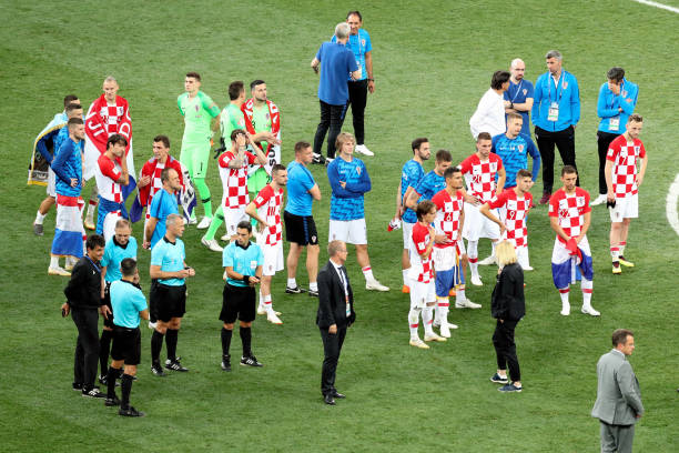 两支球队第 两支球队第