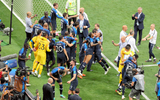 两次跻身决 两次跻身决