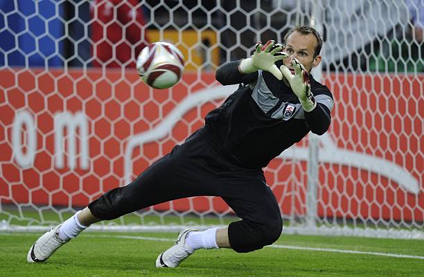 莱昂尼正是 莱昂尼正是